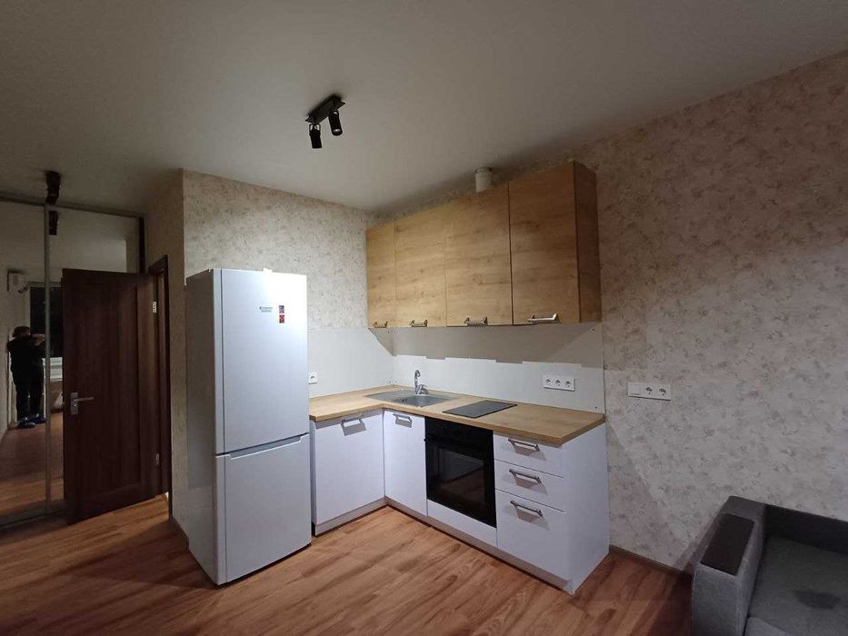 БЕЗ%ОРЕНДА 1кім.20м2 4/22пов.ЖК Лебединий Позняки вул.Ревуцького 40-В