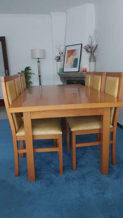 Vendo mesa de jantar +6 cadeiras