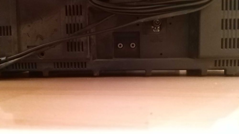 Telewizor Sanyo CEM2130PV-20