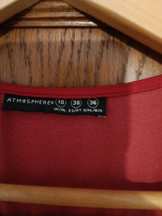 Vestido curto em cetim