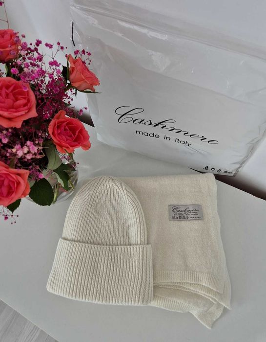 Komplet cashmere biały czapka i szalik
