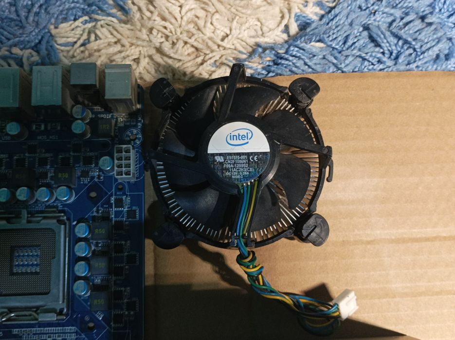 Asus DirectCu2, Inno3D 9600GT, DDR2 Gold, мать 775, БП