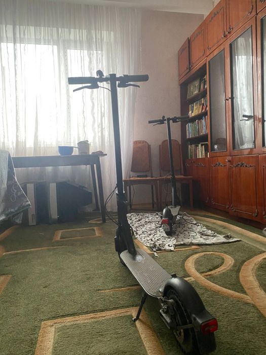 елекросамокат Xiaomi 1s