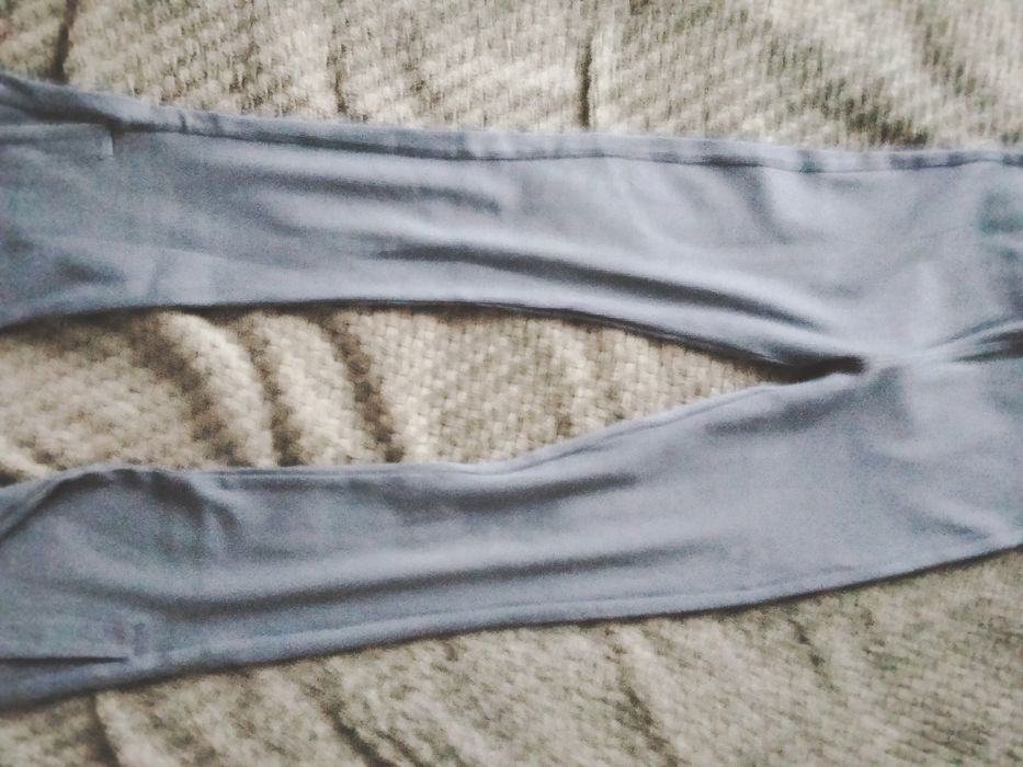 Spodnie prążkowane