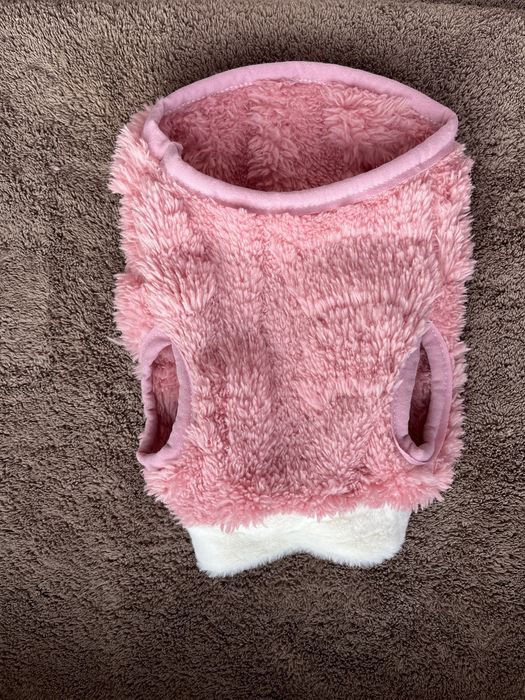 Одяг для котиків та собачок