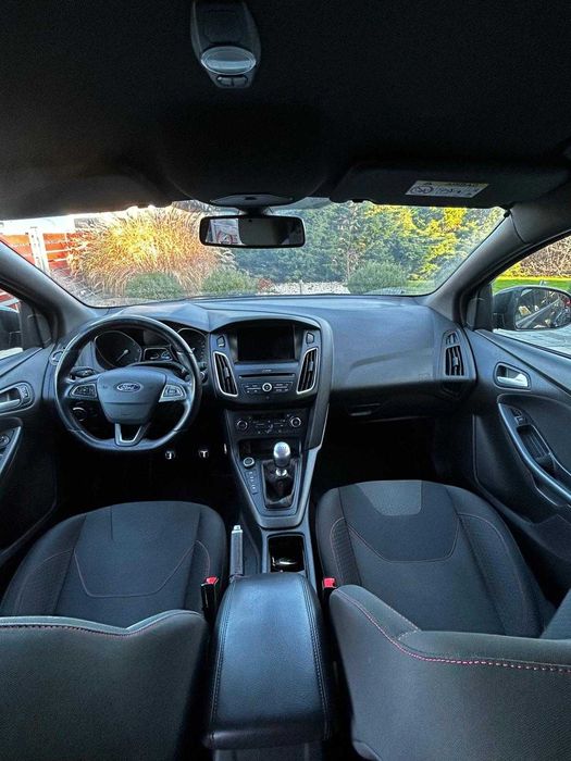 Ford Focus ST Line 2016 2.0 diesel 200 KM