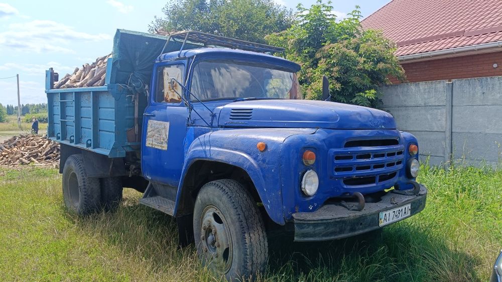 ЗИЛ терміново на ходу