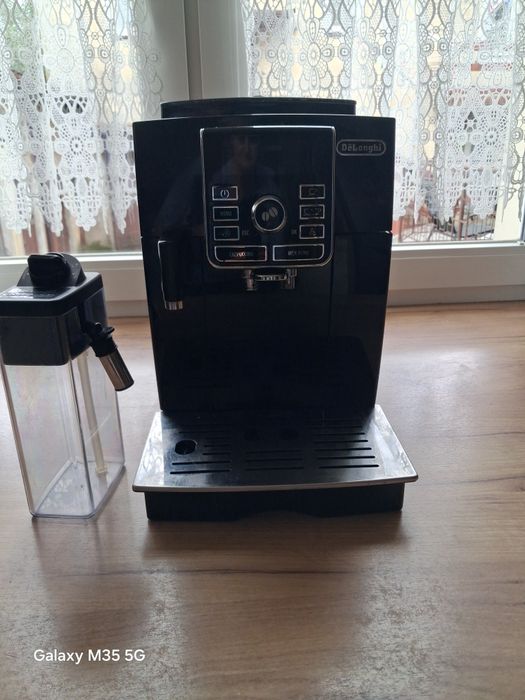 Sprzedam uszkodzony express DeLonghi