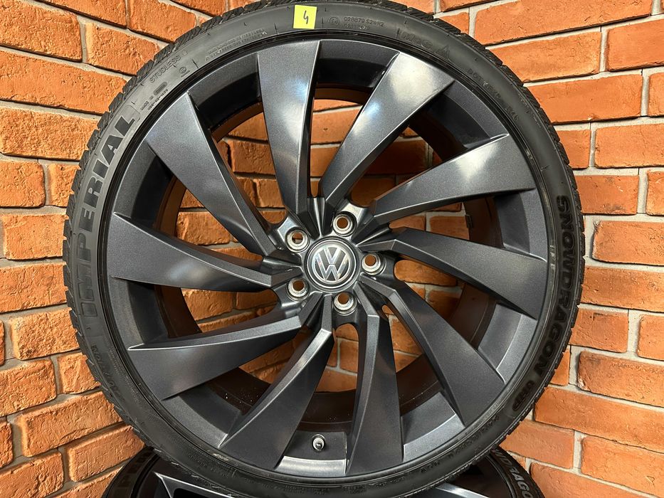 Koła Felgi 20 5x112 Volkswagen Arteon Oryginał Opony 2025 8mm