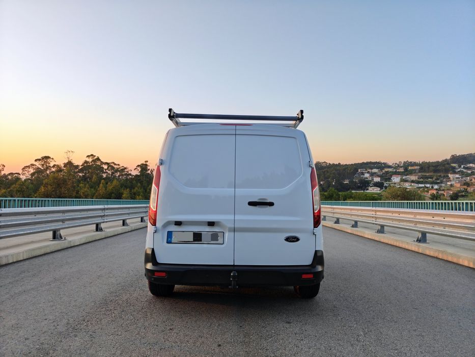 Ford Transit Connect AC 3 Lugares