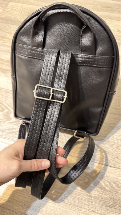 Жіночий рюкзачок