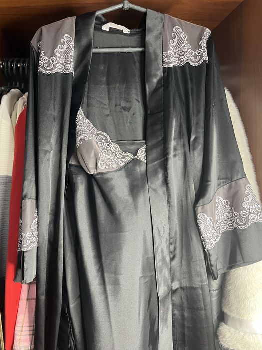 Нічна сорочка ,халат