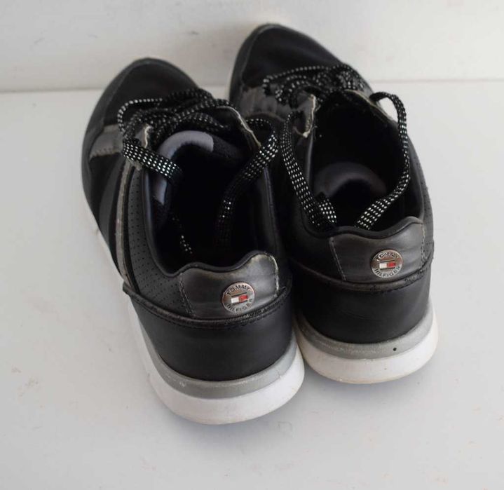 Tommy Hilfiger czarne buty sneakersy silver 39