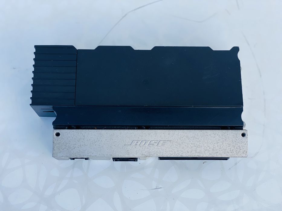 Audi A6 C6 Ауді підсилювач звуку усілок Bose 4F0 035 223 F розборка