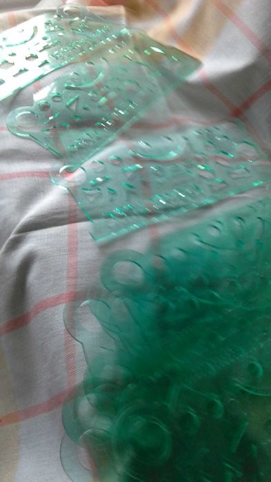 Лінійка-трафарет "школяра"