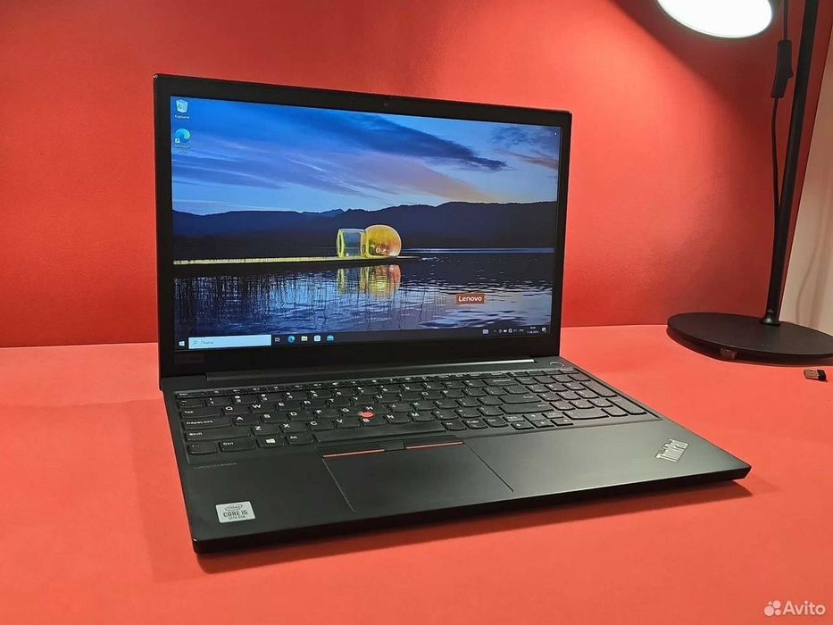 Lenovo Octacore 15.6" i5/16GB/385Nvme como novo