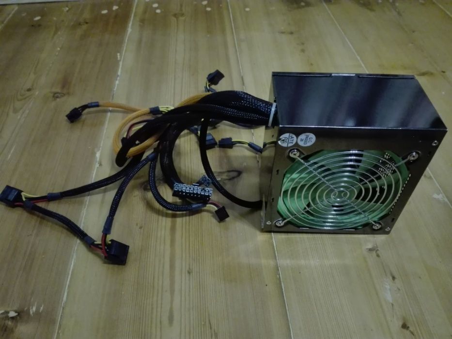 системний блок живлення 350,420 EVER