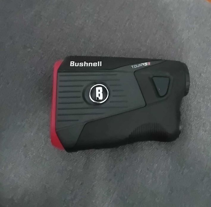 Golf - Rangefinders Bushell tour V5