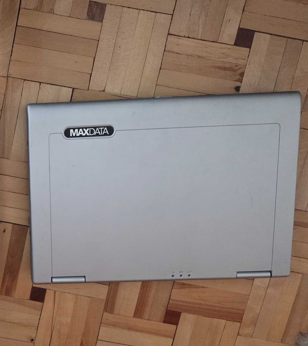 Laptop Maxdata ECO 4000 IW