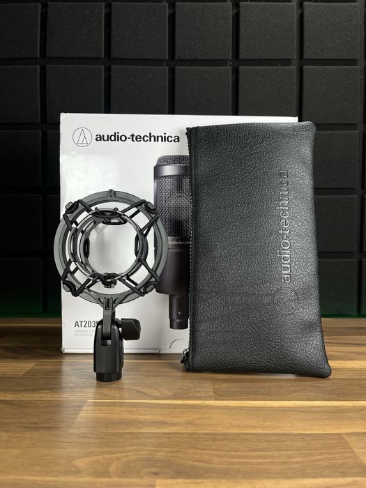 Audio Technica AT2035 (Доставимо кур’єром — БЕЗКОШТОВНО!)