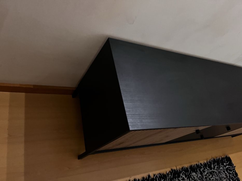 Móvel tv efeito ripado