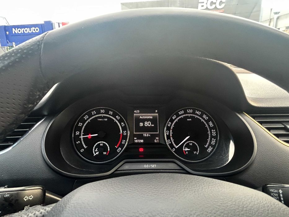 Skoda Octavia Break 2.0TDI 183cv DSG RS