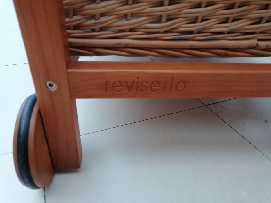 Berço Revisetto usado