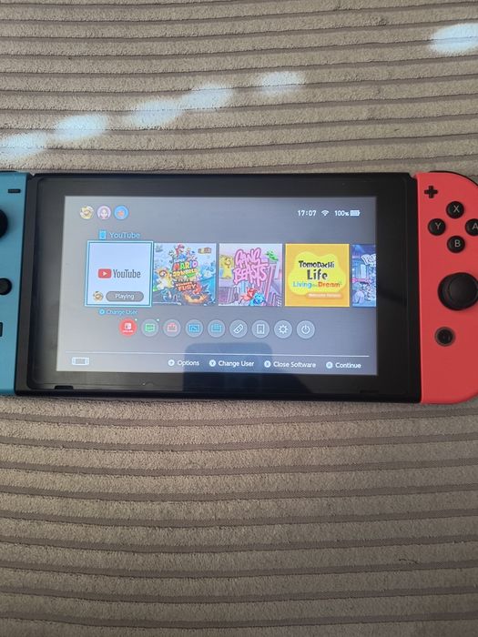 Nintendo Switch + 3 Gry