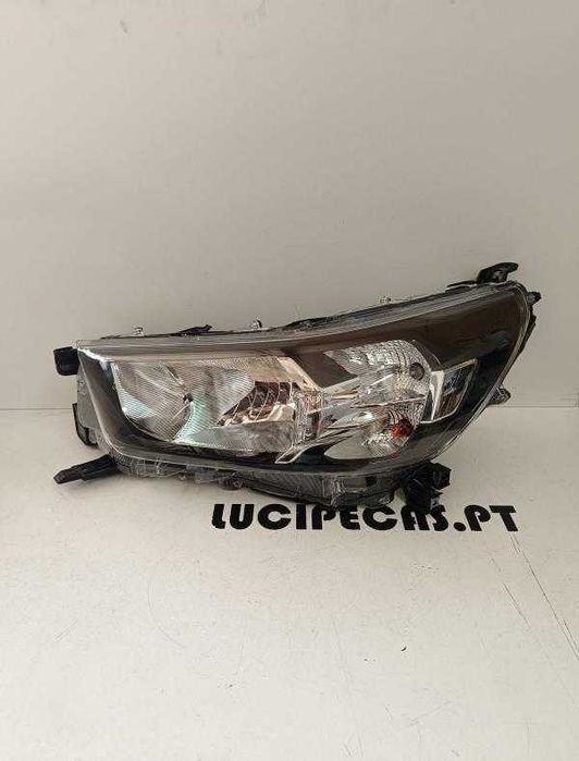Otica Esquerda Toyota Hilux | 116426
