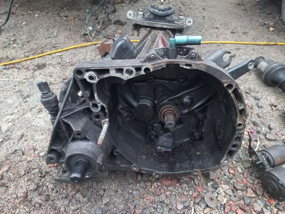 КПП, Мотор Дачія Логан 1.6 бензин