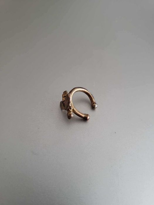 Earcuff Abelha Dourado - Stones Manuela Andrade