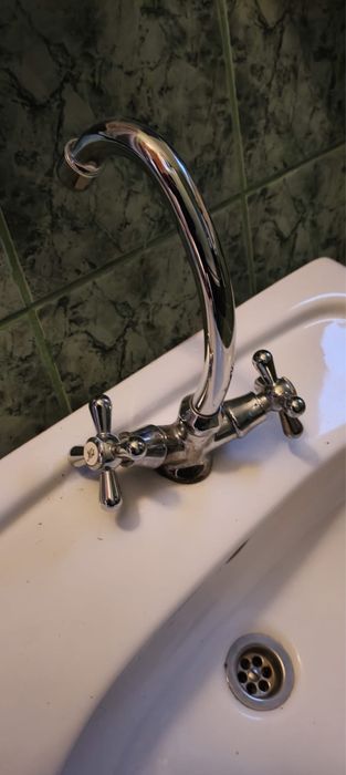 Umywalka wpuszczana w blat