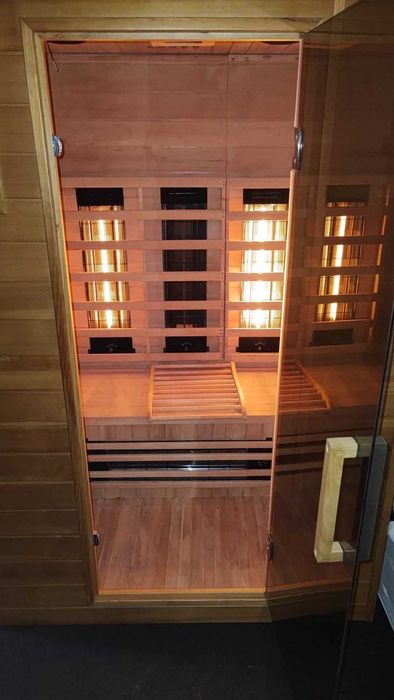 Sauna INFRARED lampy czerwone 2os podczerwień full spectrum Karibu