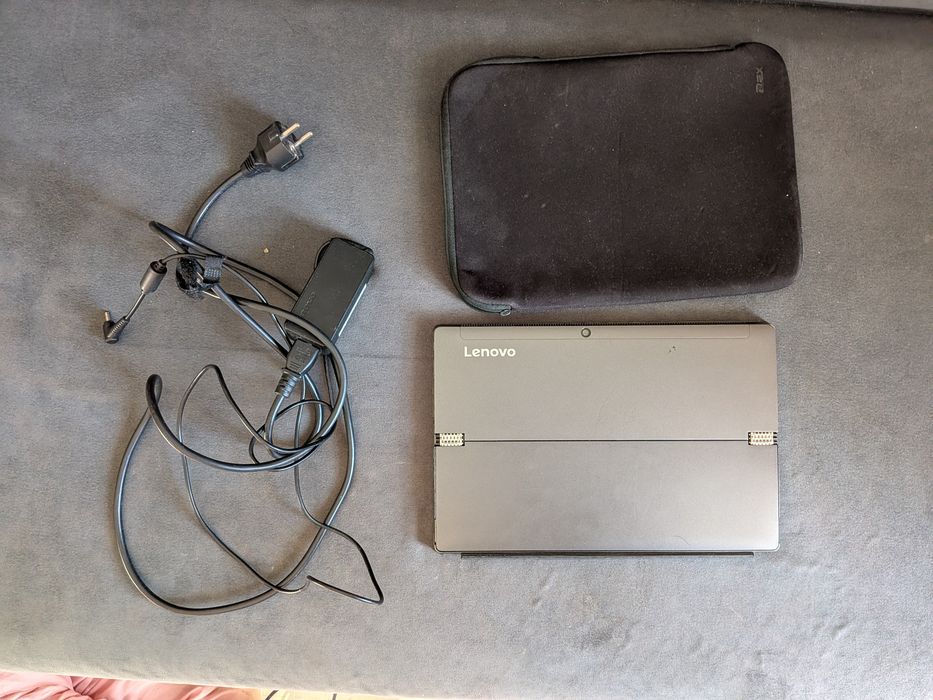 Продам планшет Lenovo Miix 520-12ikb