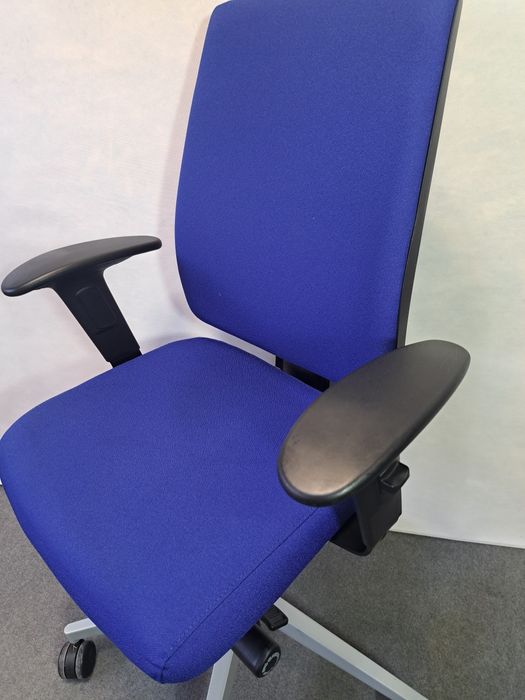 Fotel biurowy obrotowy ProfiM  Raya 21SL