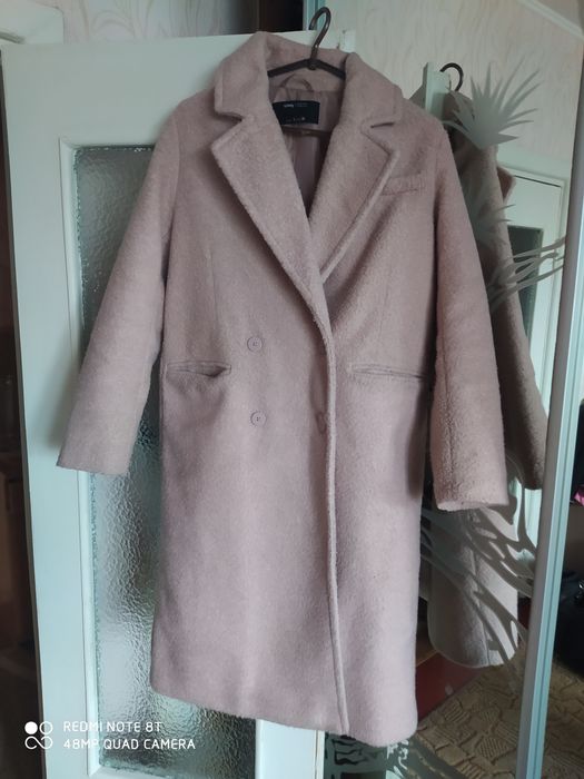 Пальто колір Пудра