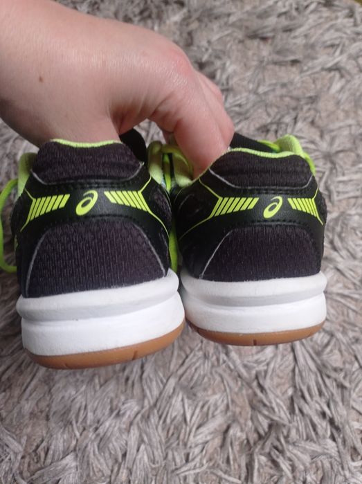 Jak nowe Asics rozmiar 33 wkładka 20, 5 cm