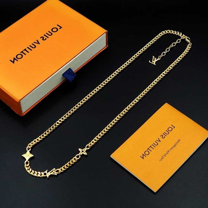 Naszyjnik Louis Vuitton MNG Row – geometryczny design i elegancja