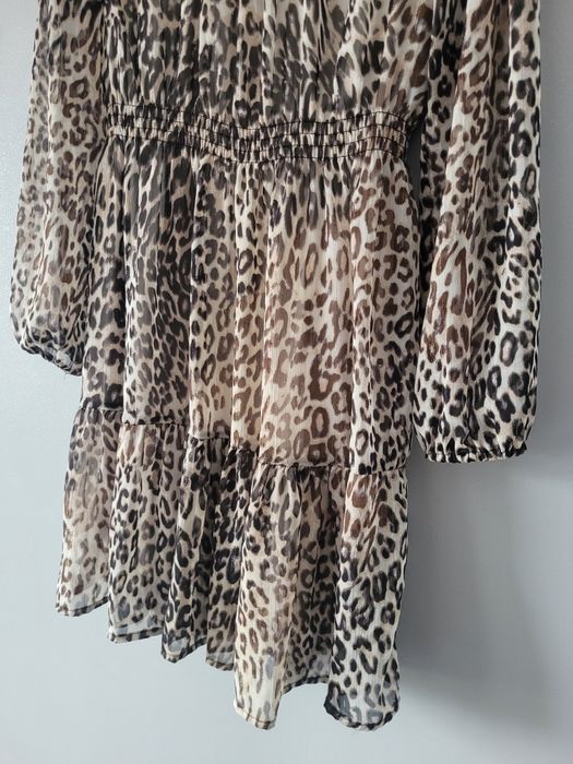 Sukienka Reserved 40