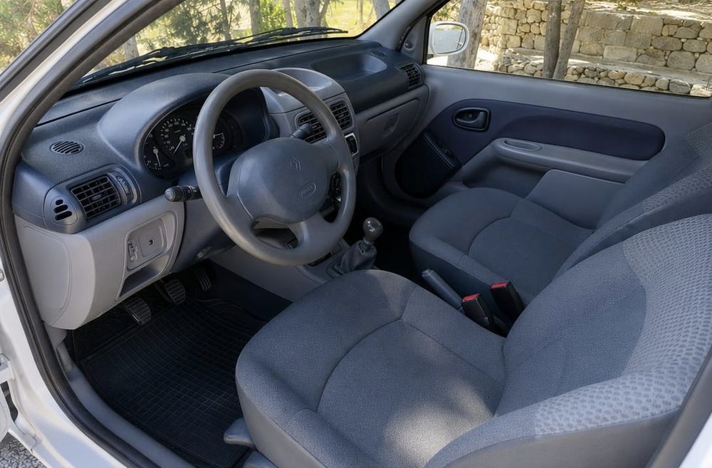 Renault Clio 1.9