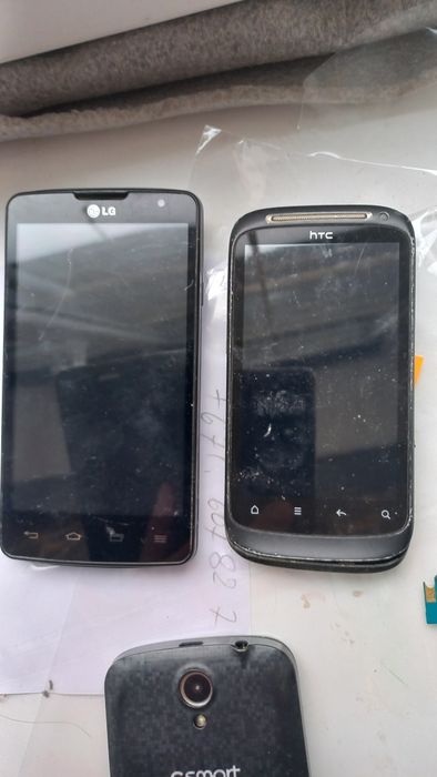 Телефони сенсорні з акум