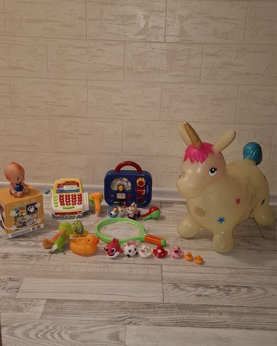 Лот іграшок каса пазли лошадка пригун