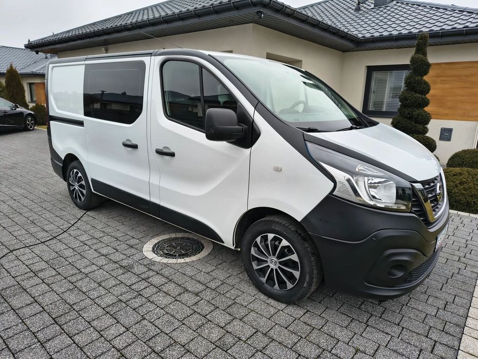 Nissan NV300