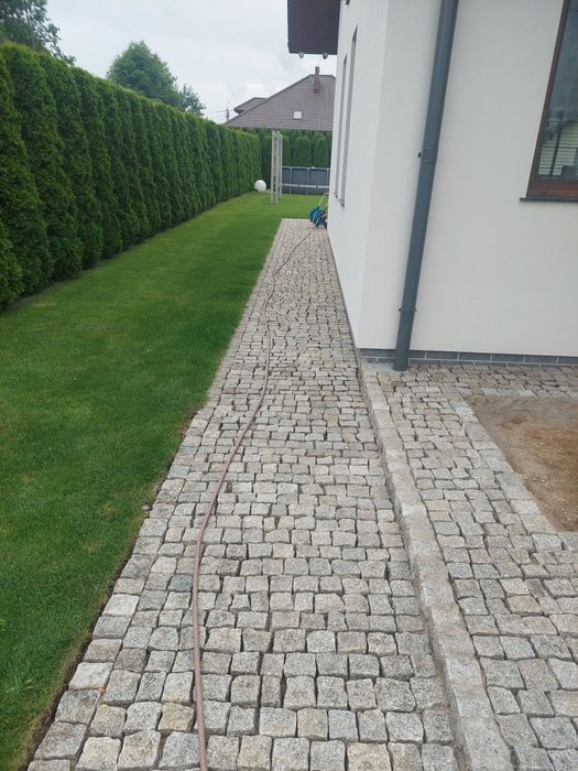 Usługi brukarskie / Układanie kostki granitowej, Kamień Polny/Naprawa