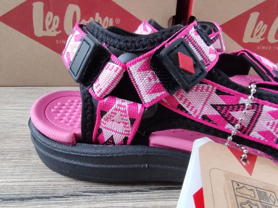 Sandały Lee Cooper 28