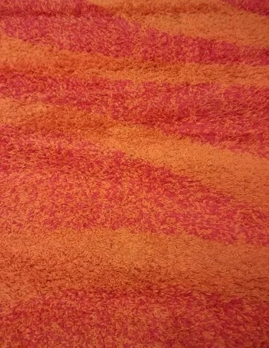 Carpete cor de laranja