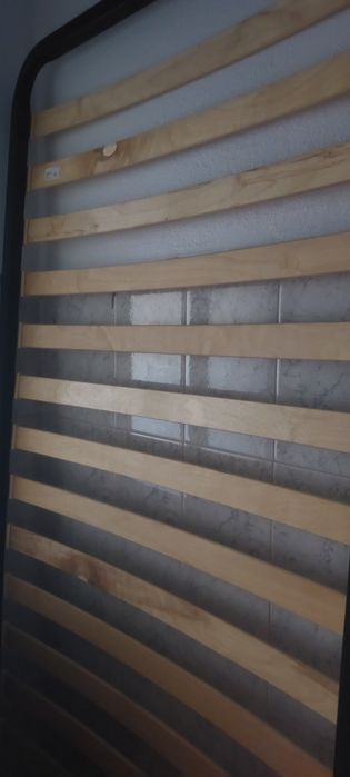 estrado para cama solteiro