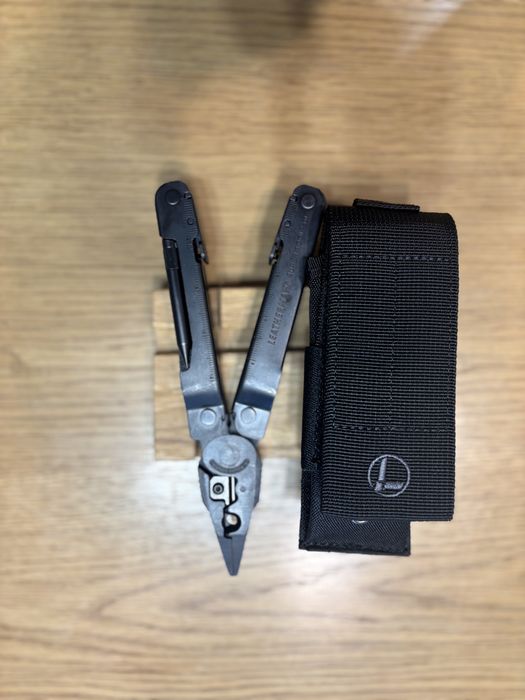 Мультитул LEATHERMAN Super Tool 300 orig.