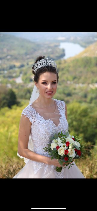 Весільне плаття ( шито на замовлення)