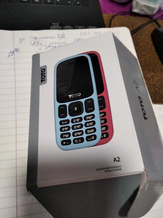 Телефон мобильный кнопочный Тото